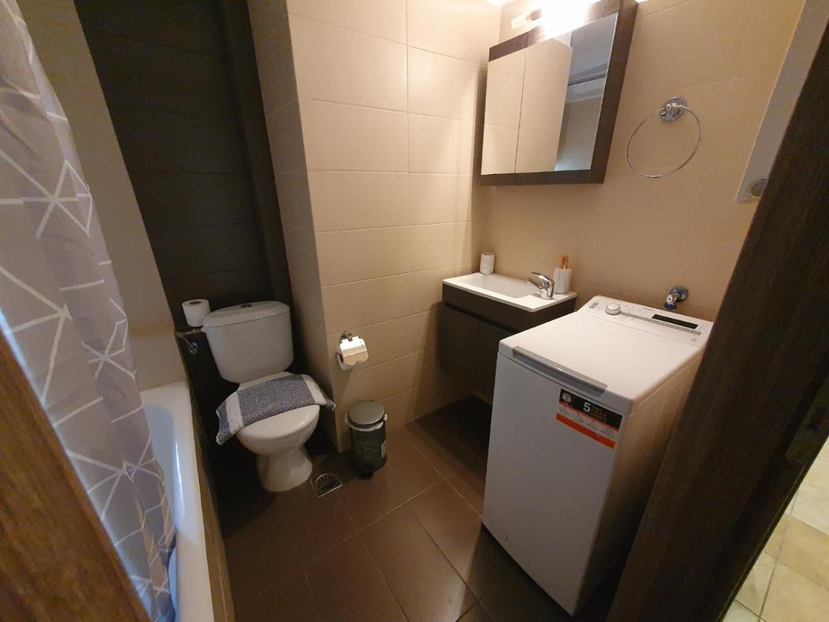 Apartamento Lux & Style 75Sqm With Private Parking In Atenas Exterior foto