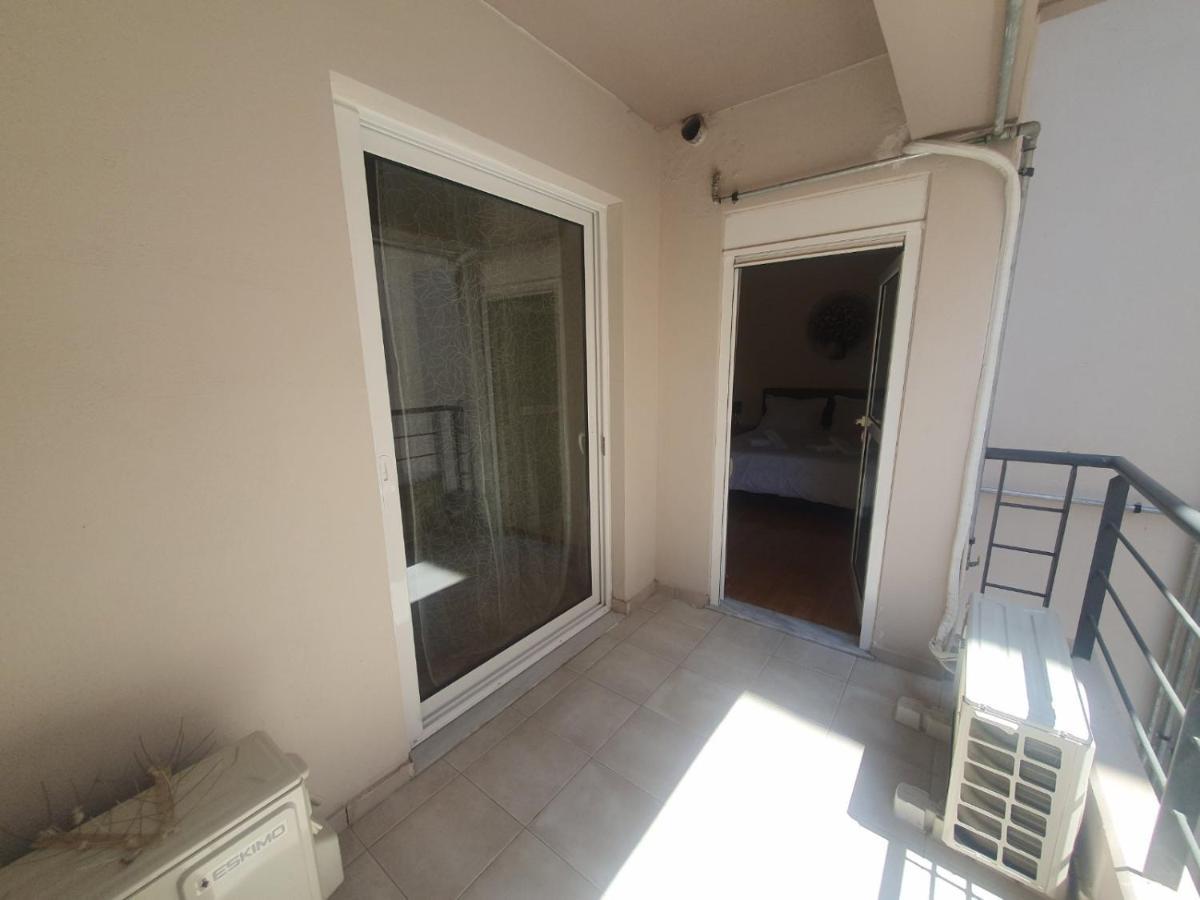 Apartamento Lux & Style 75Sqm With Private Parking In Atenas Exterior foto
