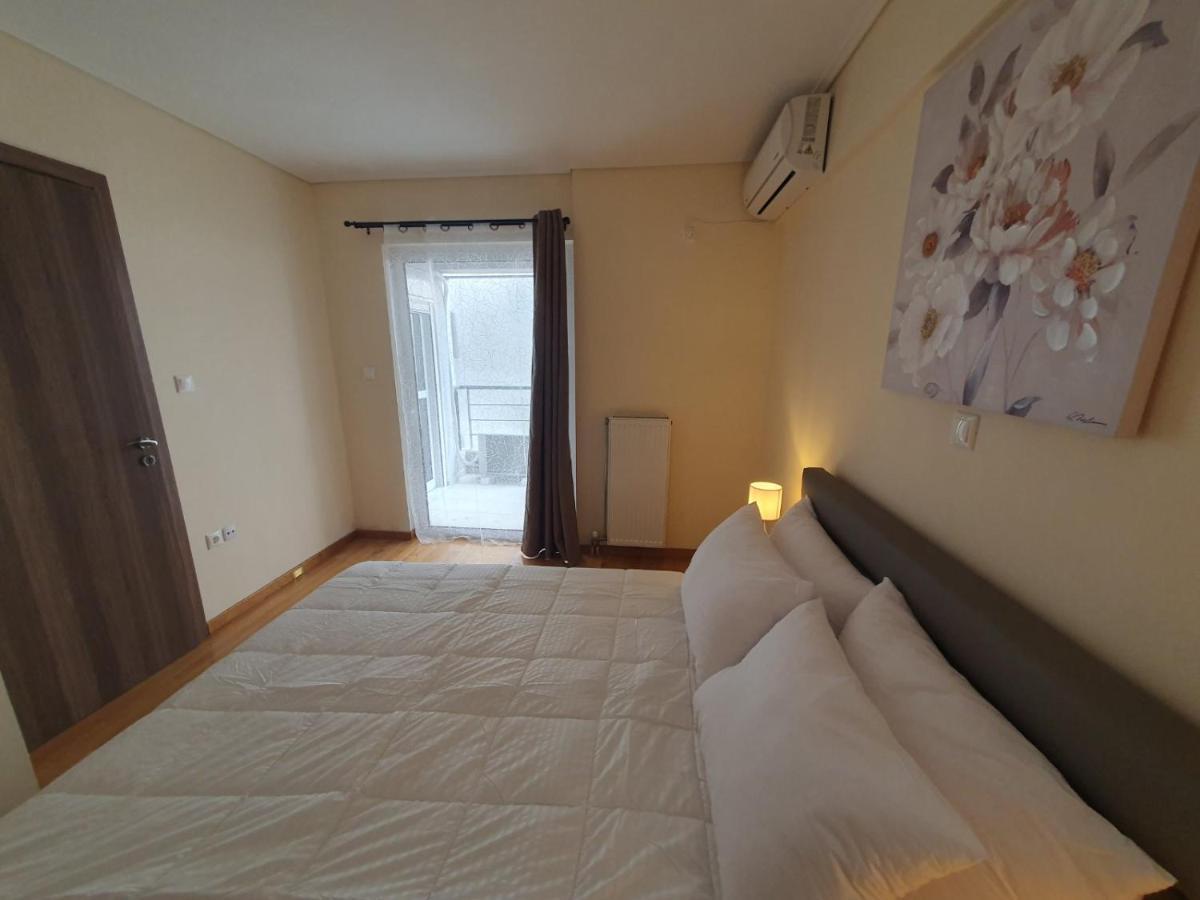 Apartamento Lux & Style 75Sqm With Private Parking In Atenas Exterior foto