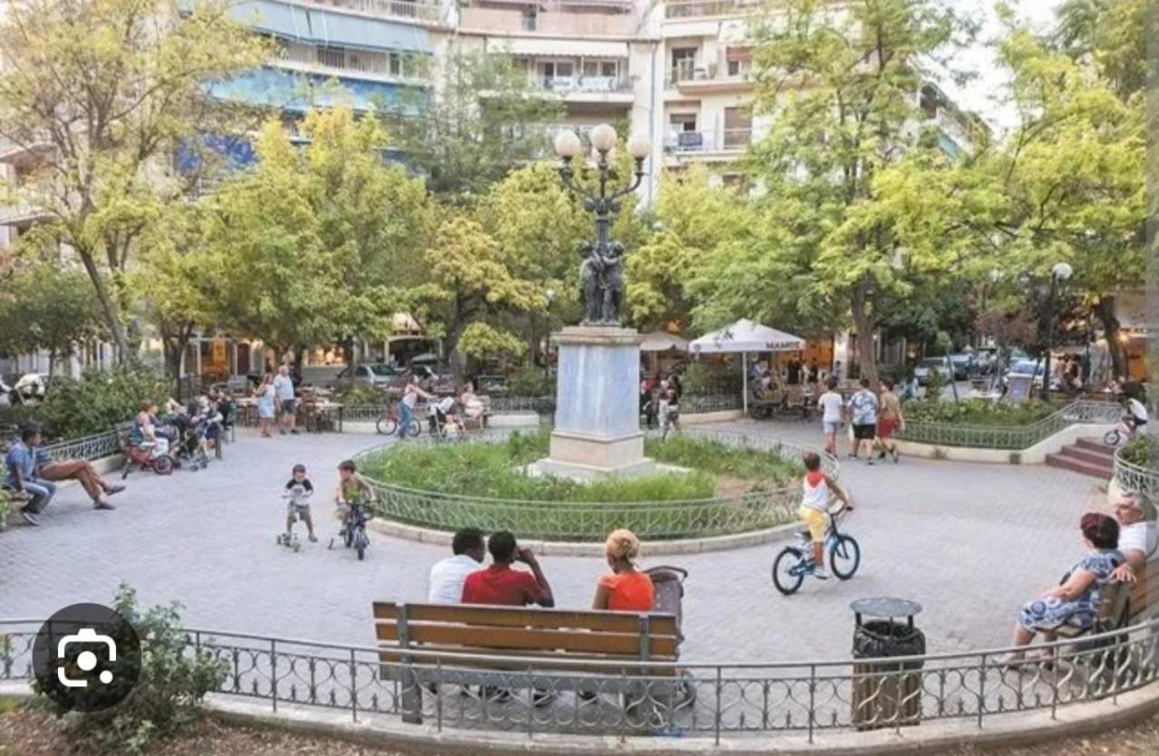 Apartamento Lux & Style 75Sqm With Private Parking In Atenas Exterior foto