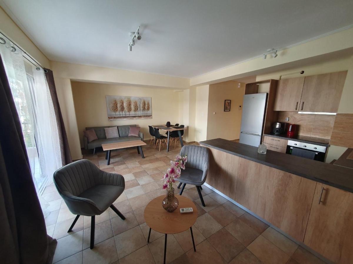 Apartamento Lux & Style 75Sqm With Private Parking In Atenas Exterior foto