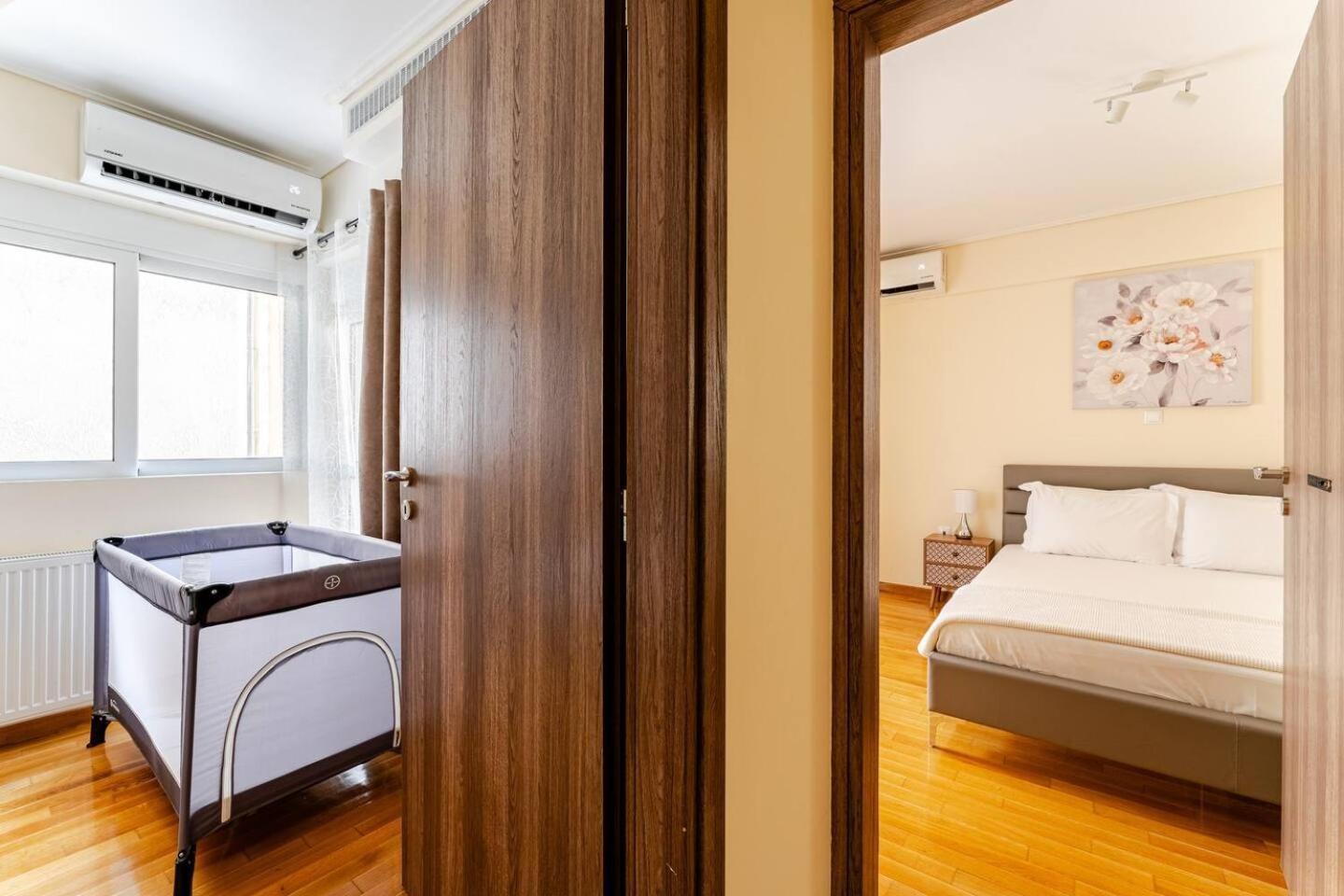 Apartamento Lux & Style 75Sqm With Private Parking In Atenas Exterior foto