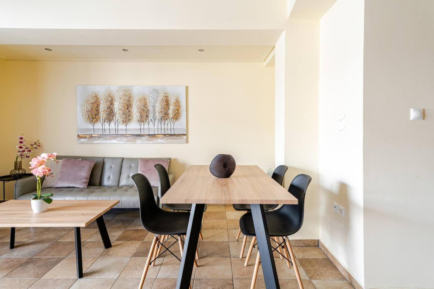 Apartamento Lux & Style 75Sqm With Private Parking In Atenas Exterior foto