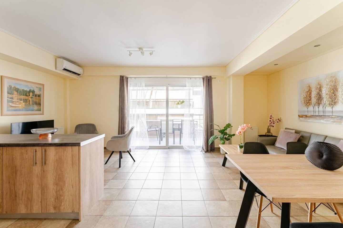 Apartamento Lux & Style 75Sqm With Private Parking In Atenas Exterior foto